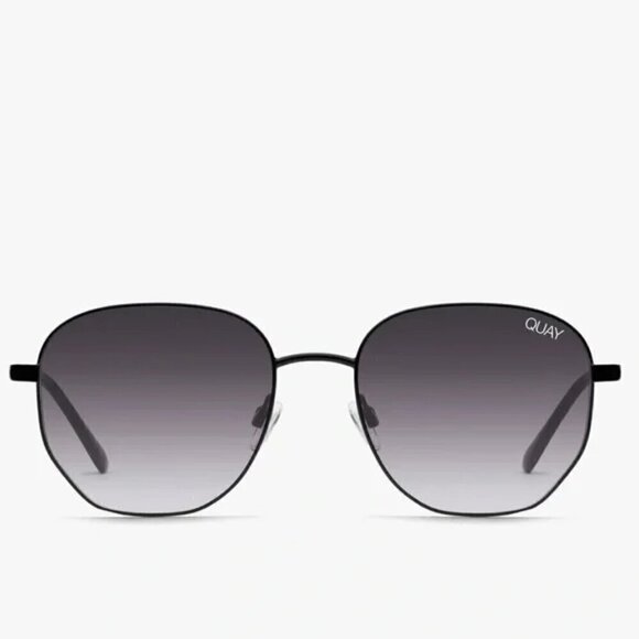New Quay Unisex Big Time Black Frame / Smoke Lens Round Sunglasses main image 5